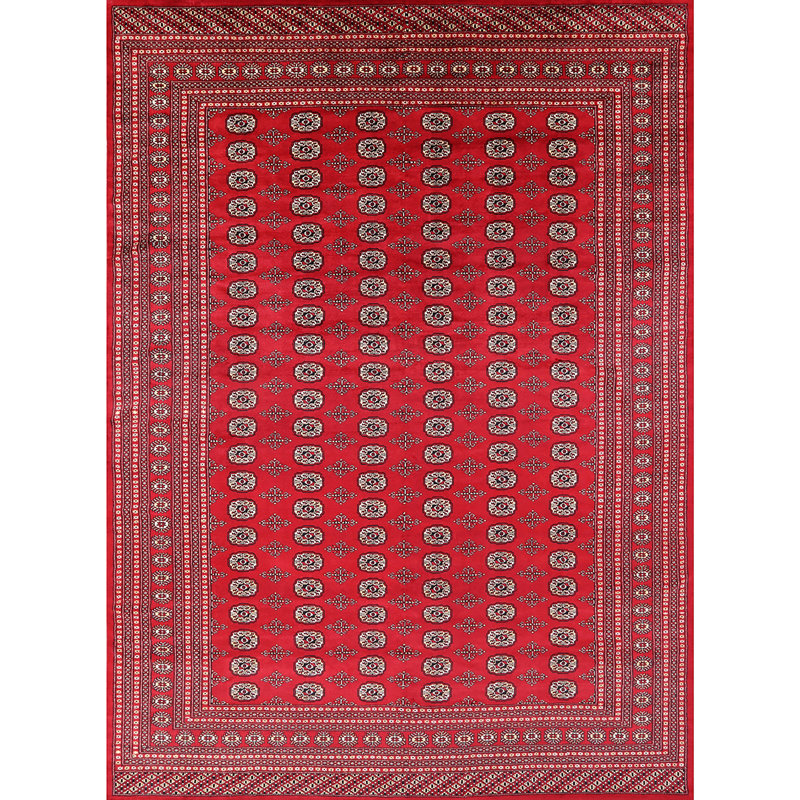 Tapis rouge Risanna, Carré 3 pis