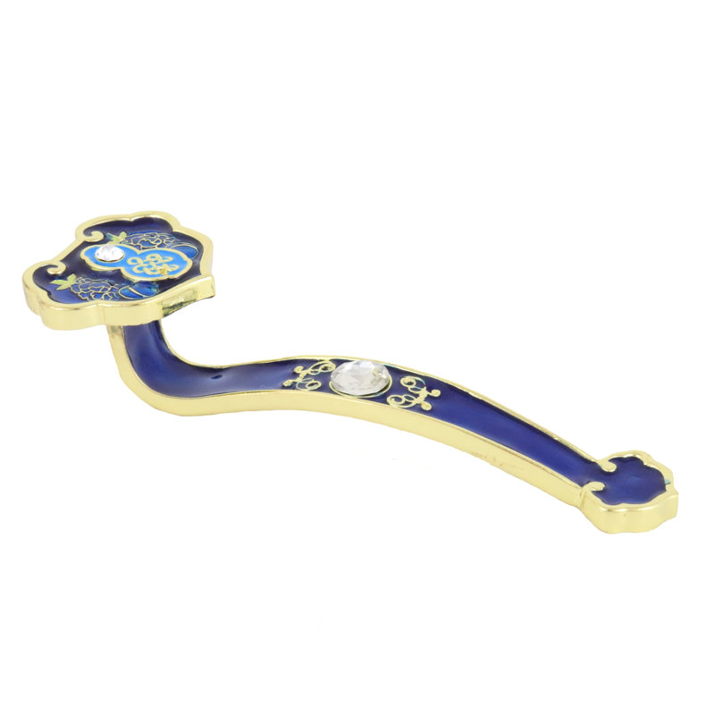 Cesca Statue Decorative Object