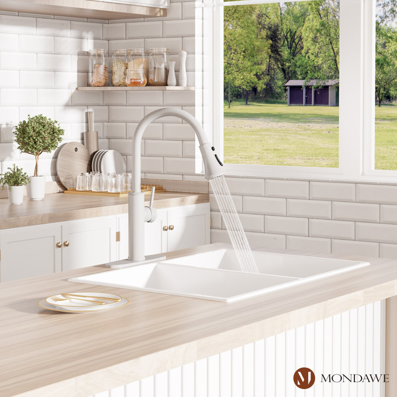Robinet de cuisine Mondawe, Blanc