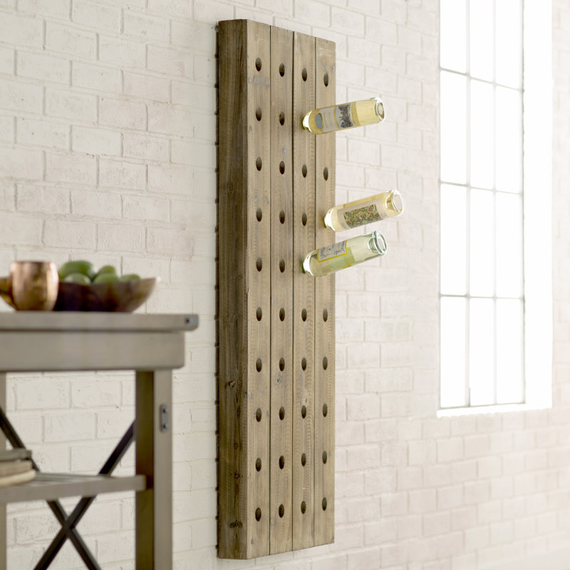 Porte-bouteilles à fixation murale en bois massif Latalia Fremont, Brun, H 57 po x l 21 po x P 4 po