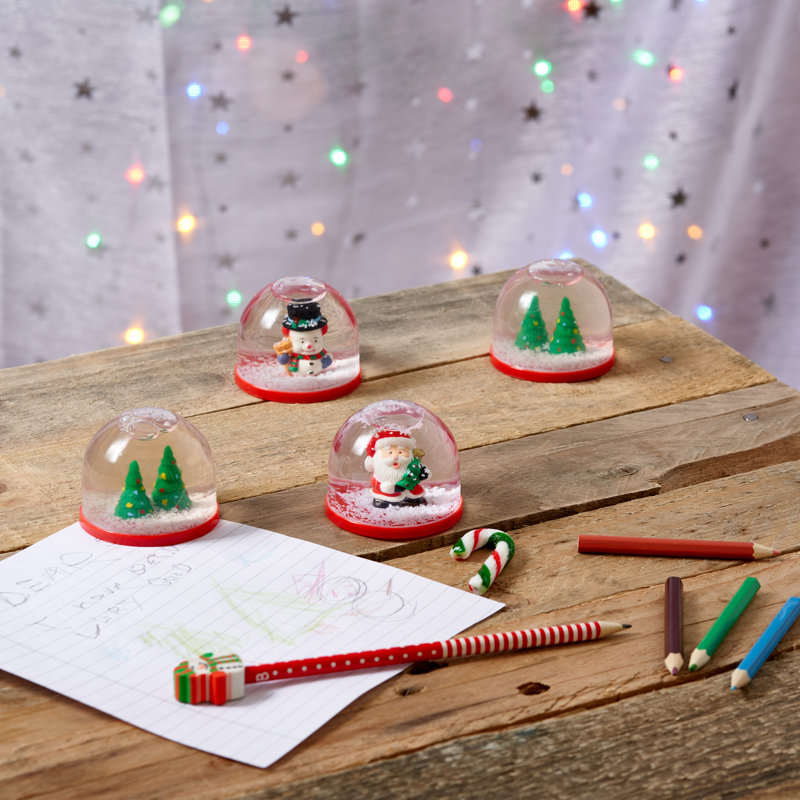 Christmas Snow Globe
