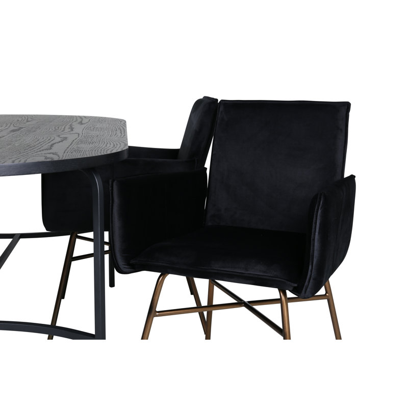 Skate 4 - Person Dining Set