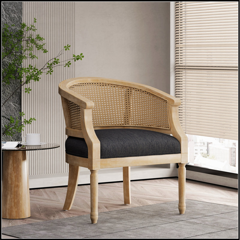 Fauteuil d'appoint de style champêtre français avec sièges confortables et matériaux modernes et durables, parfait pour l'élégance classique
