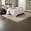 Ensemble de literie élégant taupe, courtepointe multicolore en coton, style transitionnel