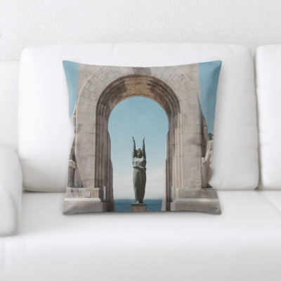 Coussin statue