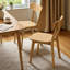 Chaise d'appoint en bois massif H 17 po Hoopes-809183241