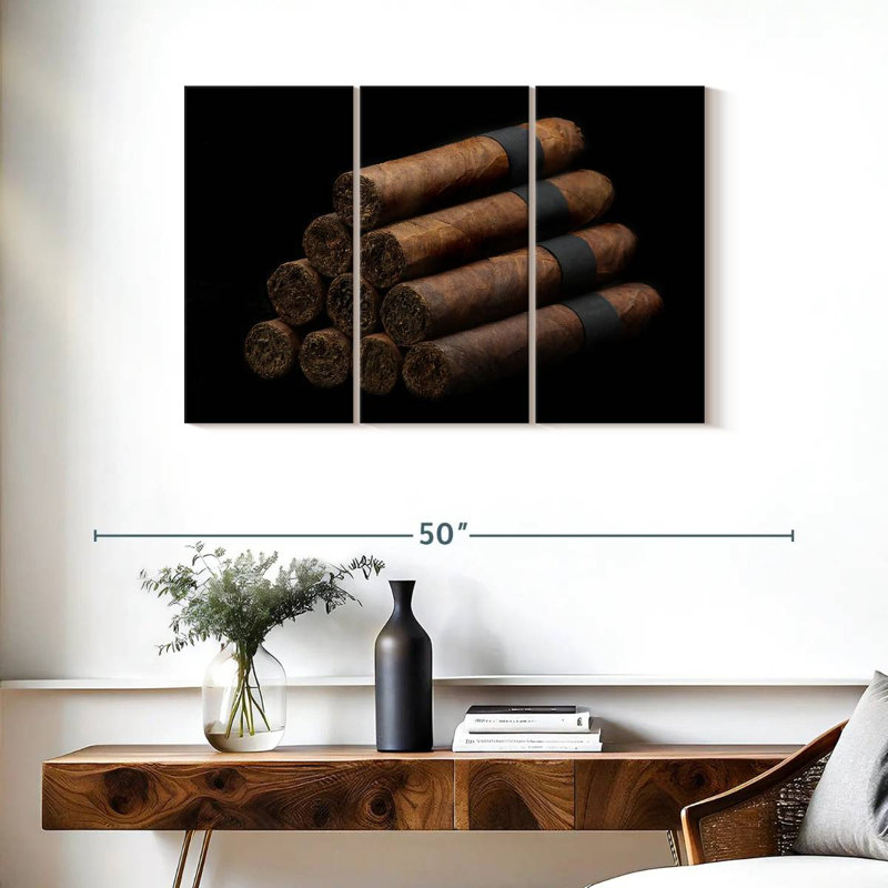 Senne Robusto Cigar Pyramid, 24" H x 38" W
