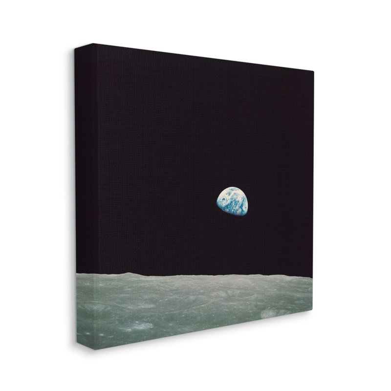 "Ebern Designs Earth Outer Space View", art mural par Wild Apple Portfolio, H 17 po x l 17 po x P 1,5 po