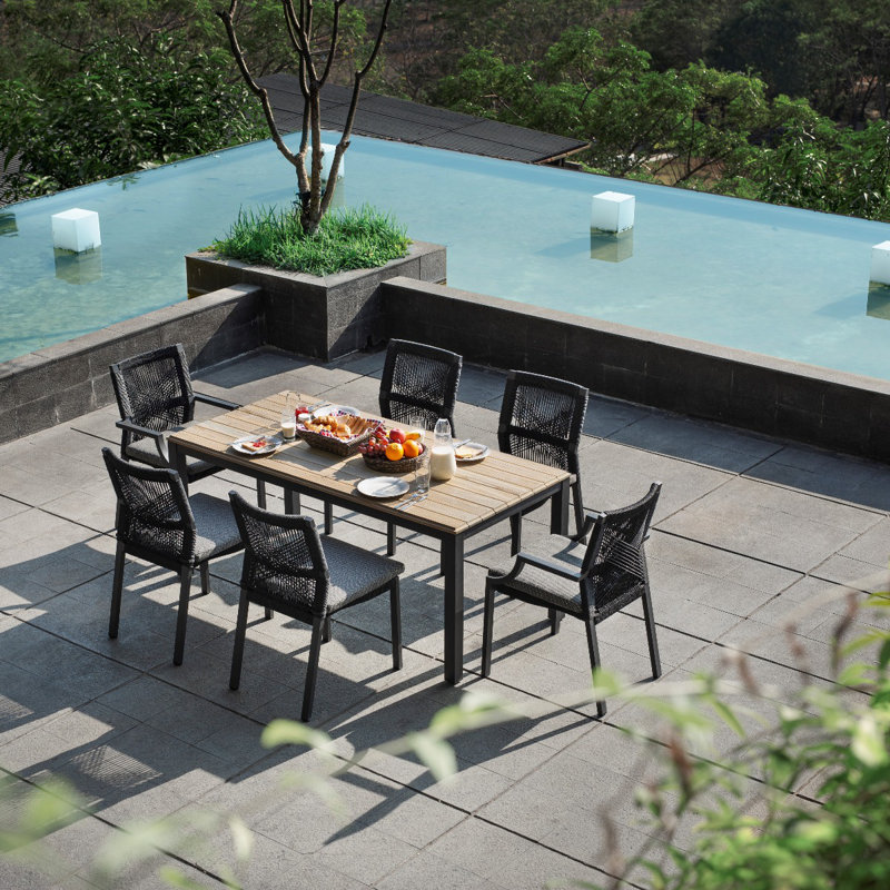 Bellevue Outdoor Dining Armchair