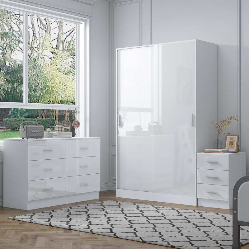Eva Piece Bedroom Set, White Gloss / Matt White