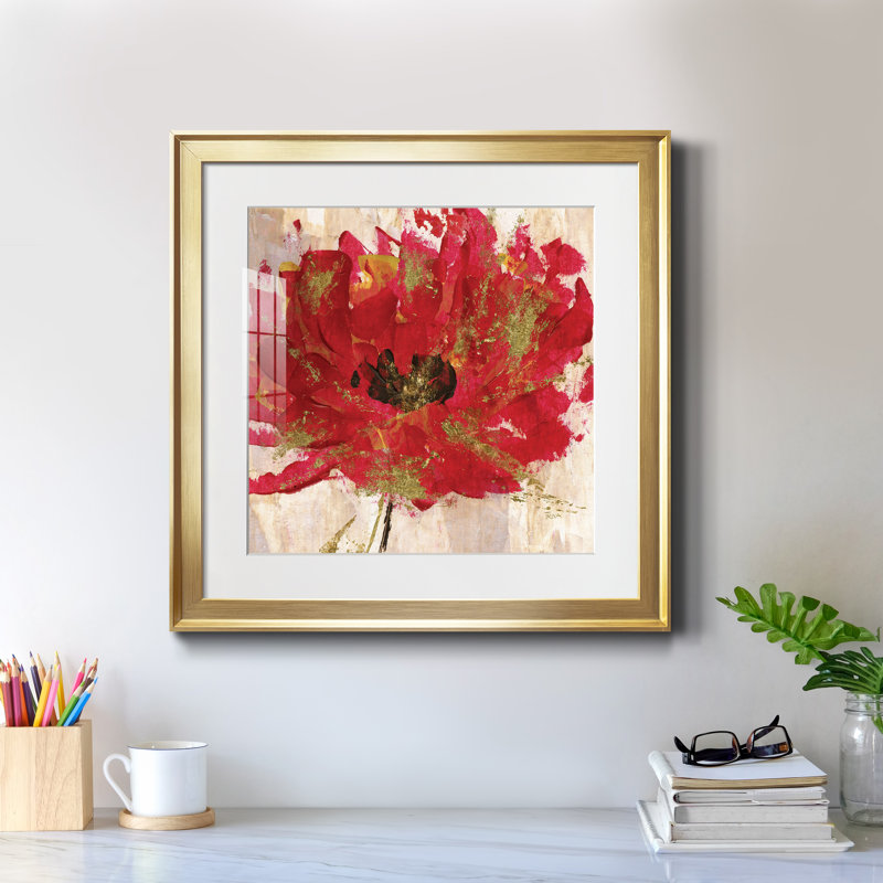 Red Infusion III par J Paul - reproduction d'art sur papier encadrée, Papier encadré doré, H 26,5 po x l 26,5 po x P 1,5 po