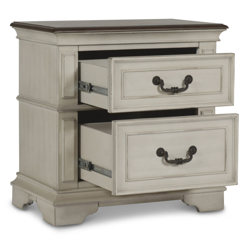 Table de chevet 2 tiroirs en bois blanc antique Norcross