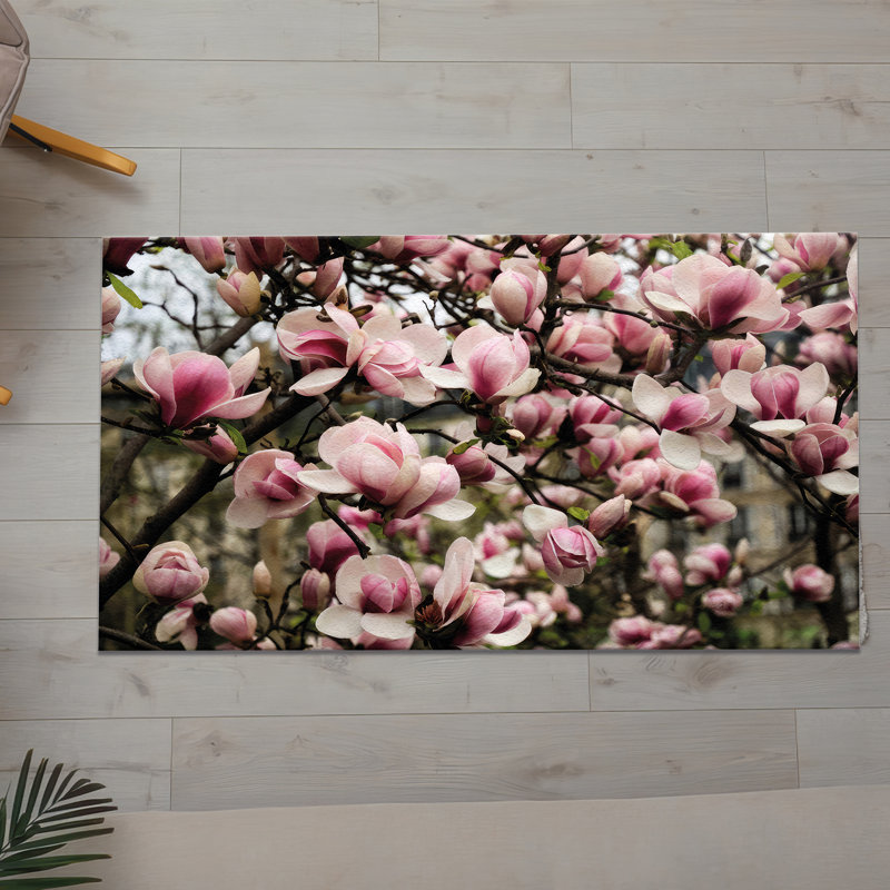Non-Woven Soft Print Rug with Intricate Floral Pattern Ideal for Creating a Stylish Accent in Any Room of Your Home