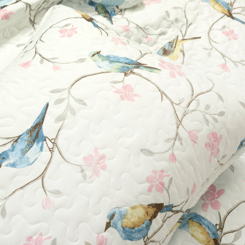 Botanical Bird And Flower Botanical Bird And Flower Oversized Reversible Quilt, Full Quilt + 2 Standard Shams