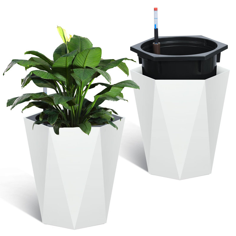 Planter, White