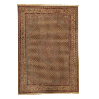 Hand-Knotted High-Quality Gold Area Rug