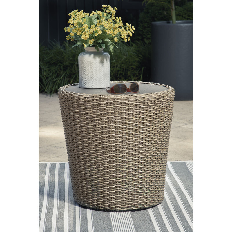 Danson Round Metal Outdoor Side Table , 22.25'' in. W 22.25'' in. D