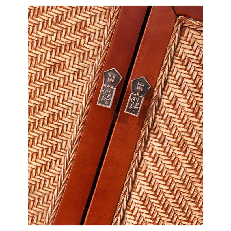 Range-chaussures en rotin rétro