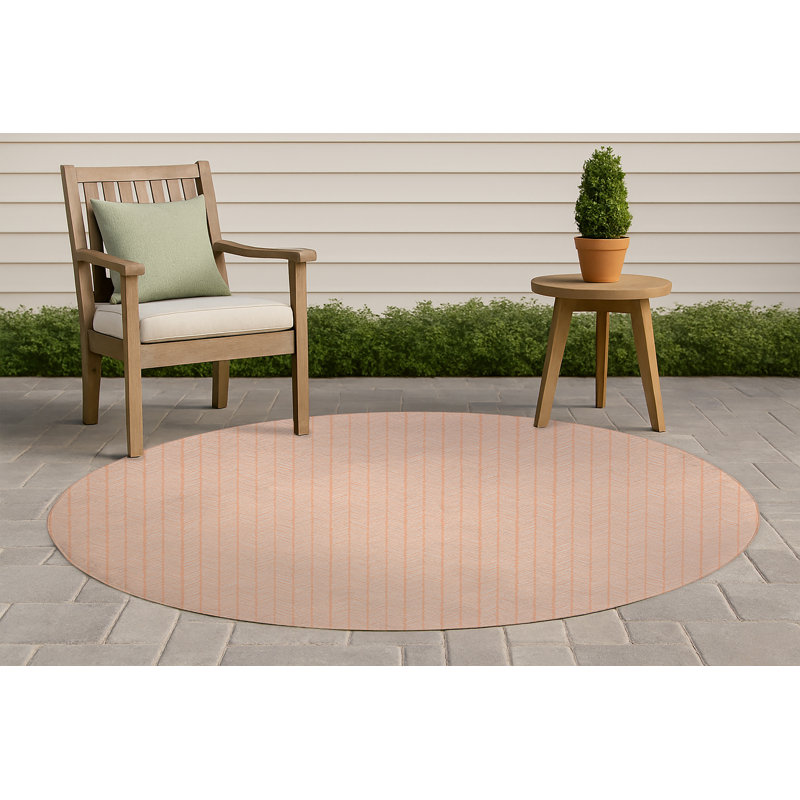 Chevron Stripe Non-Slip Outdoor Rug, Round 5'