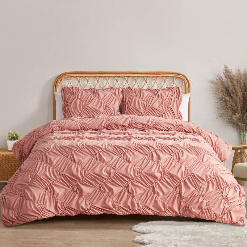 Jessica Simpson Emmy Textured Comforter Sets, King Comforter + 2 King Shams