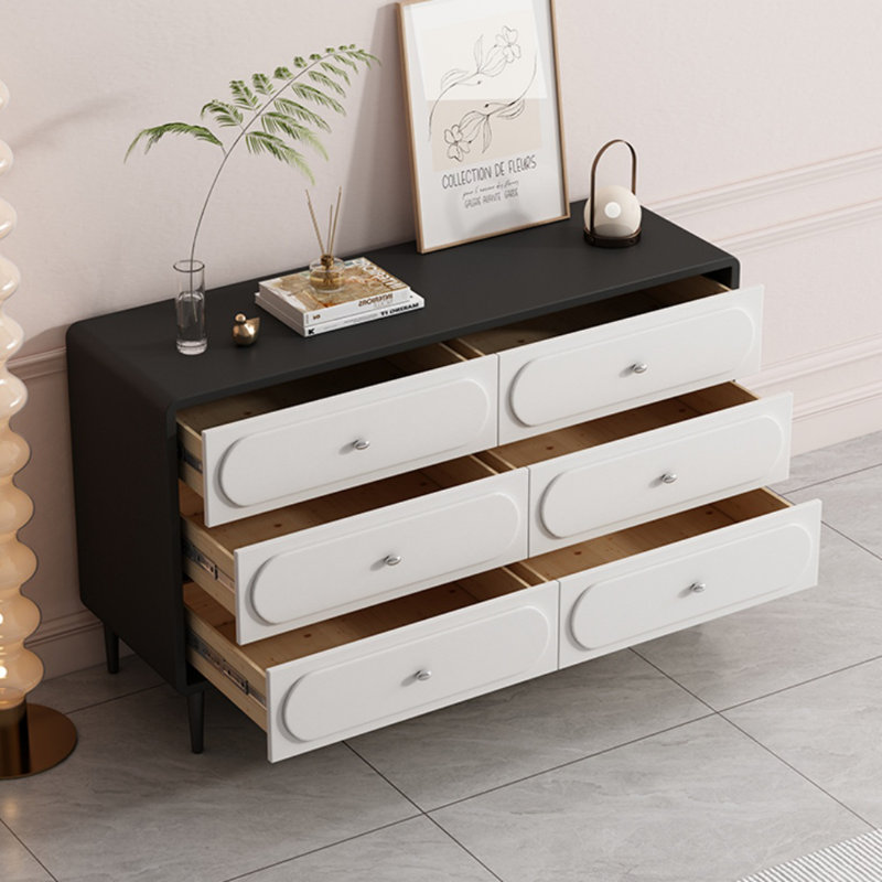 Commode de style crème en pin
