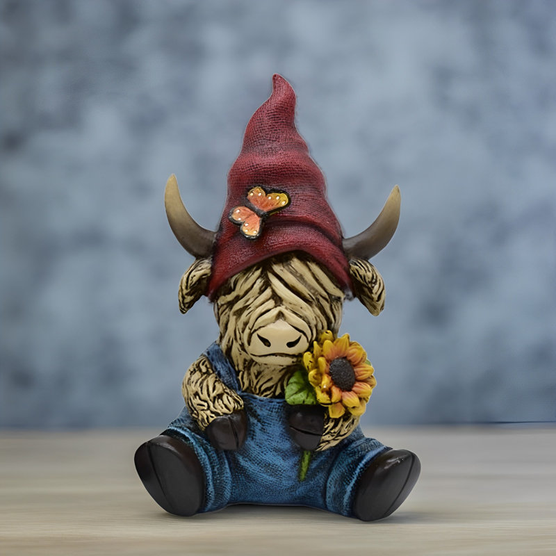 Figurine 8 "H Highland Cow