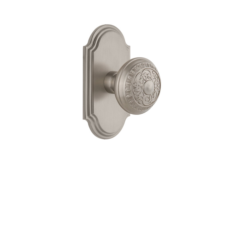 Plaque de passage Grandeur avec bouton de porte Windsor, 2 3/8", Nickel satiné