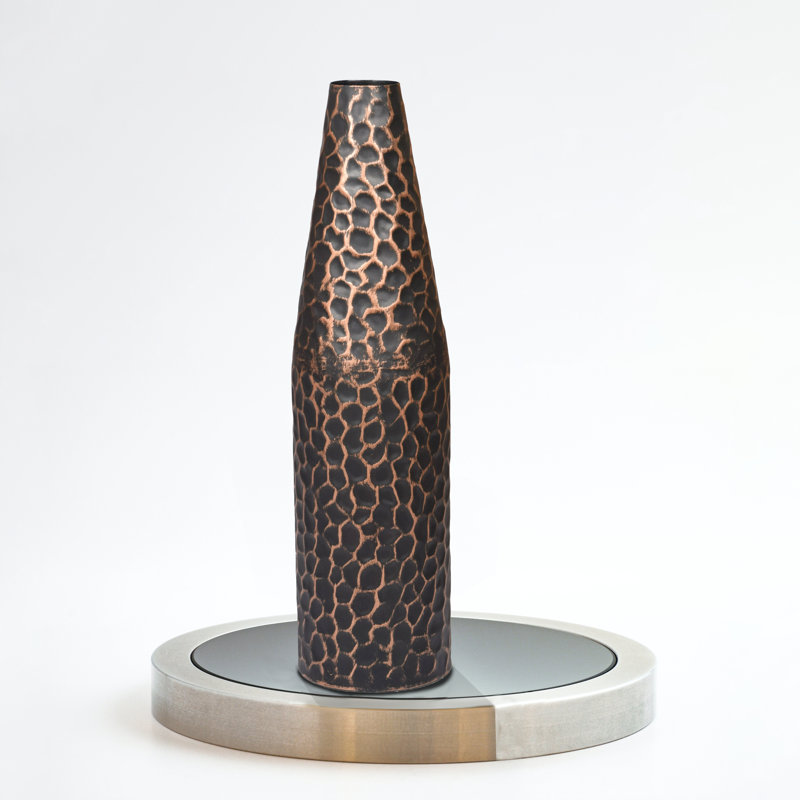 Ayia Aluminum Table Vase