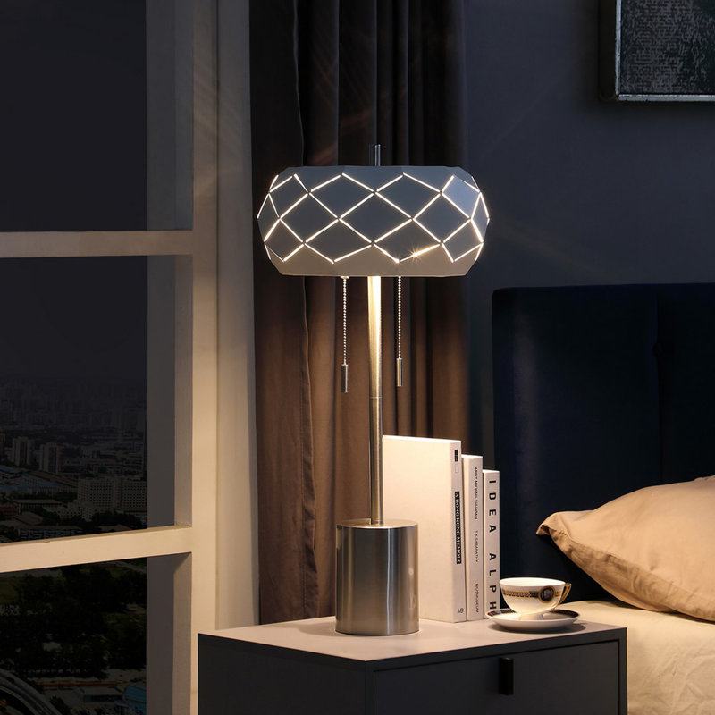 Pull Chain Table Lamp
