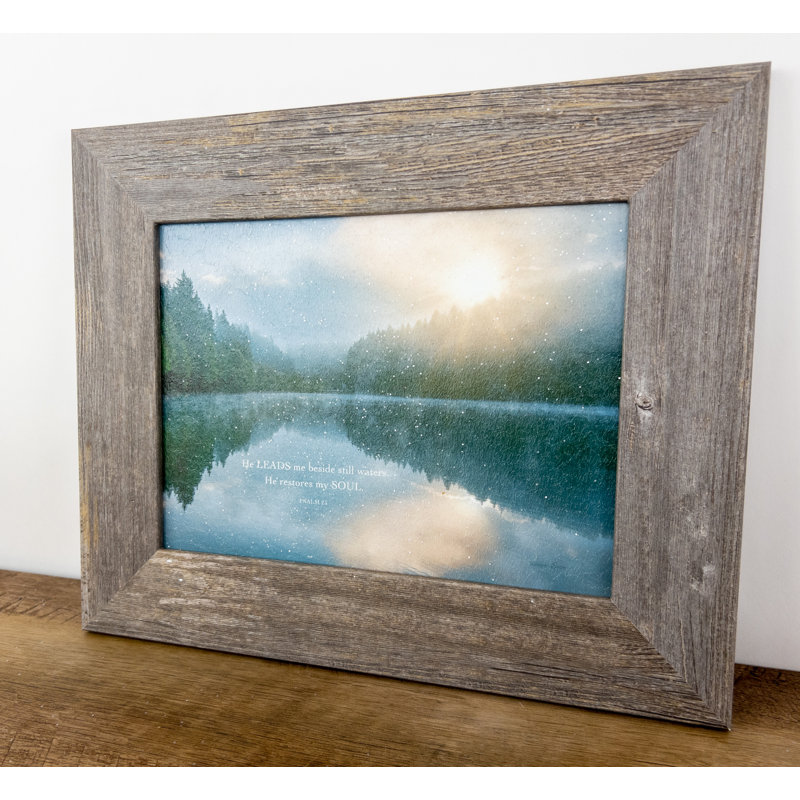 «He plombs me Beside Still Waters», cadre photo