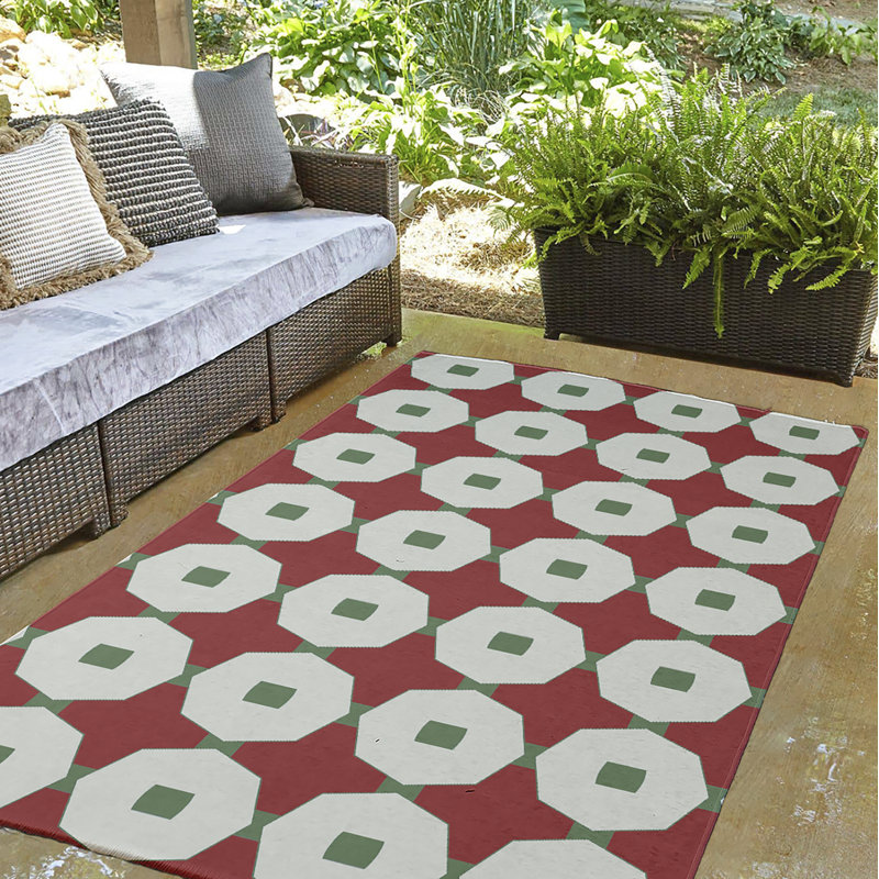 Chenille Geometric Indoor Rug, Rectangle 5' x 7'