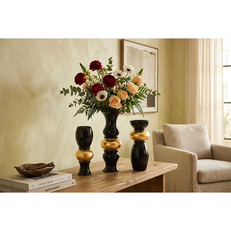 Handmade Ceramic / Porcelain Table Vase