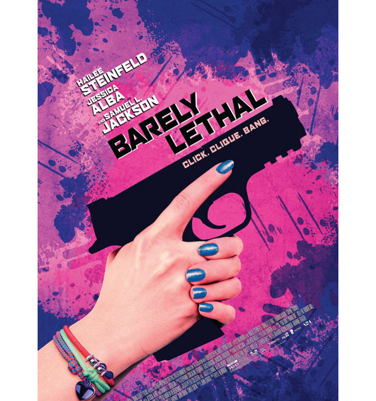 Barely Lethal, H 18 po x l 14 po