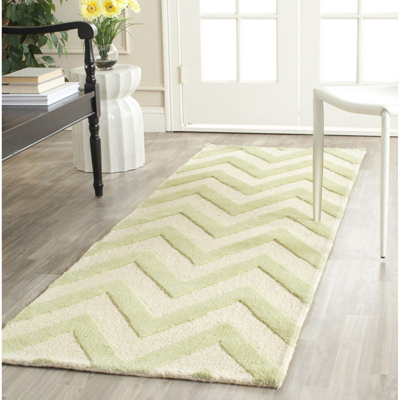 Sanyla Hand Tufted Wool Chevron Rug, Runner 2'6" x 6'
