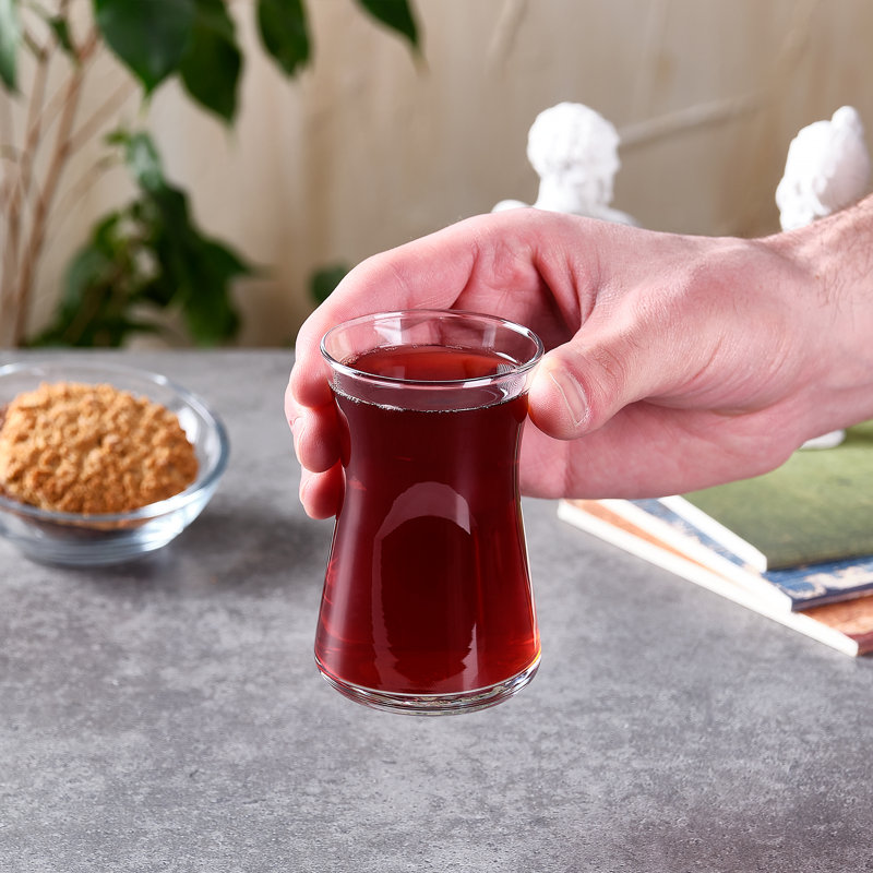Ensemble de 6 tasses à thé en verre