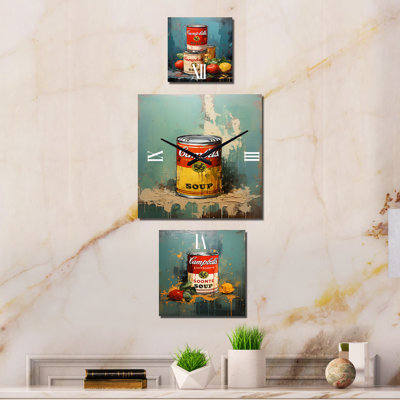 Kundra Metal Wall Clock