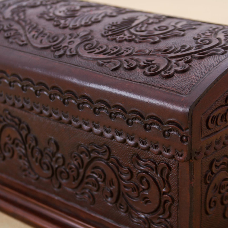 Coffre en bois d’inspiration classique Quellenhof