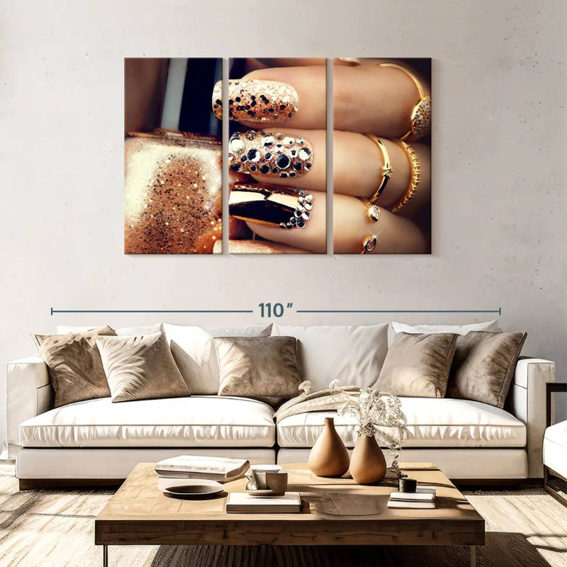  «Golden Holiday Nails, H 48 po x l 74 po
