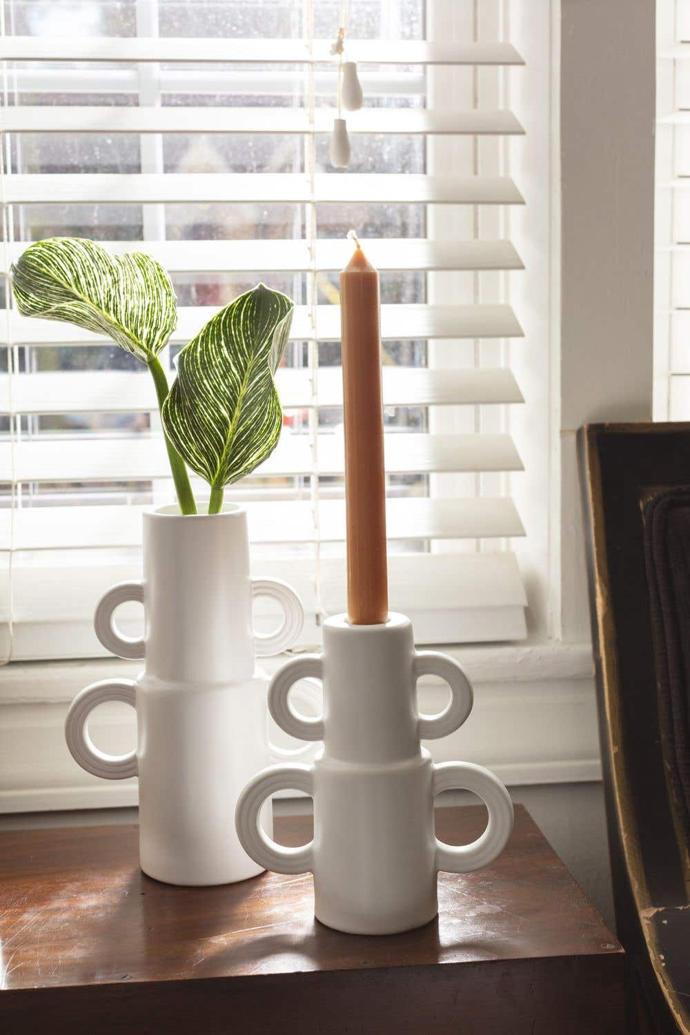 Henning 8'' Handmade Ceramic Table Vase