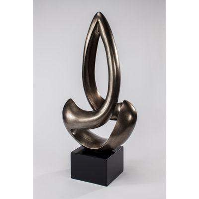 Figurines & Sculptures