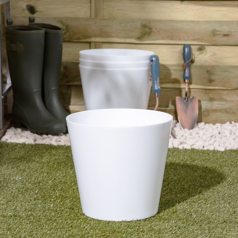 Wham Studio Round Planter Cover, White, 23.5cm H x 26cm W x 26cm D