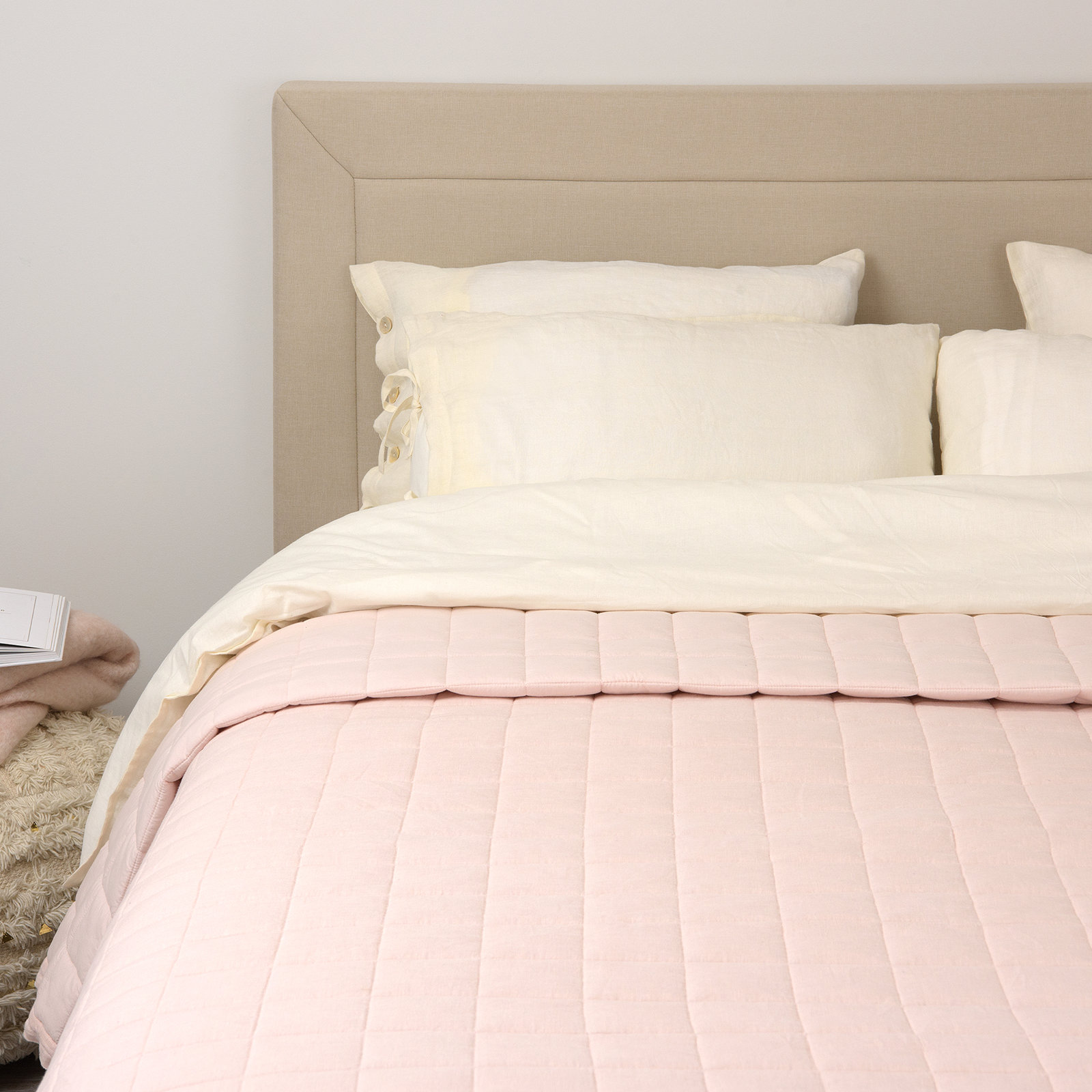 Hatley Linen Quilt Set, Pink, Queen Quilt