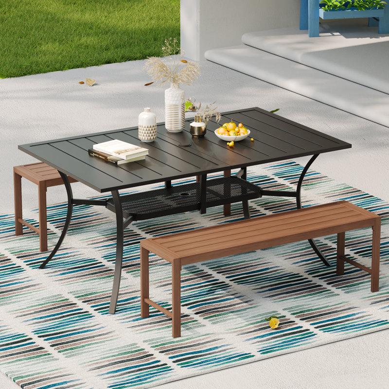 Bannoncourt 4 - Person Patio Dining Set with Rectangular Table, Pecan