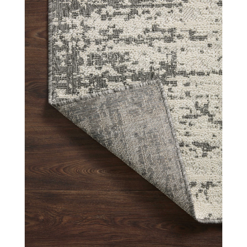 Aarre Abstract Ivory/Gray Indoor/ Outdoor Area Rug, Rectangle 3'11" x 5'11"