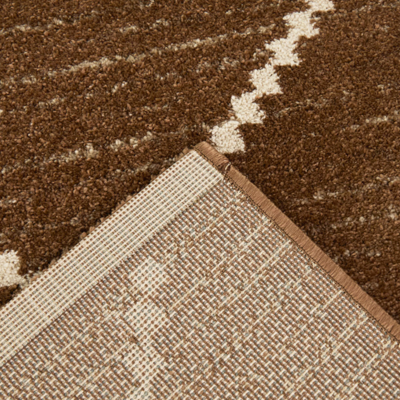 Marteka Tan Transitional Trellis Area Rug, Rectangle 5'3" x 6'11.9"