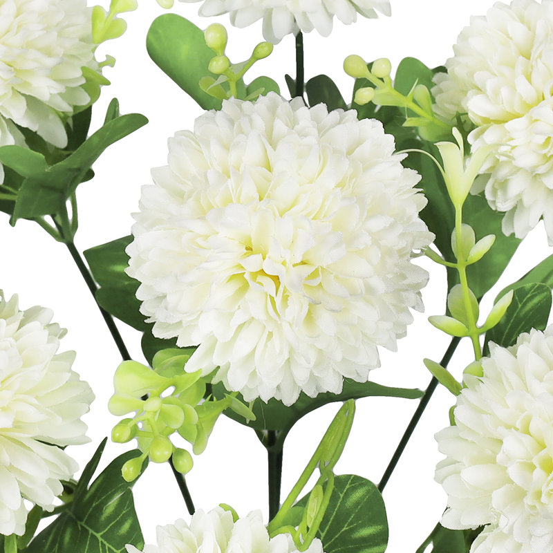 Mum Arrangement, White