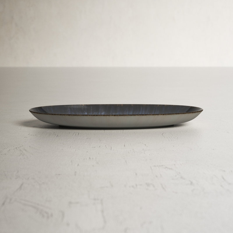 Champlain Oval Platter, 1" H x 8.5" W x 14" L