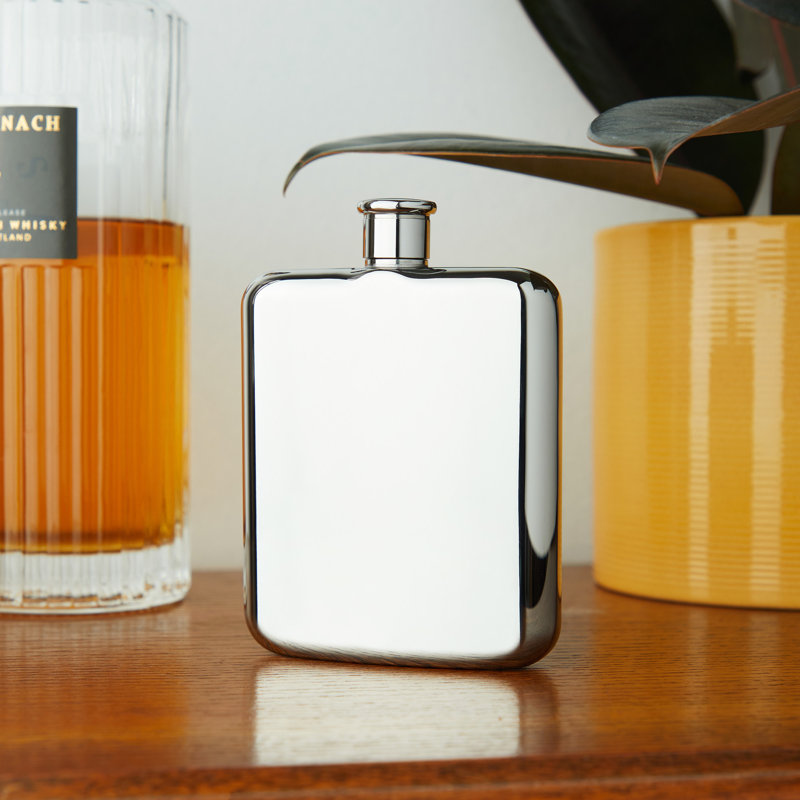 «Silver Flask» par Viski