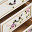 Armoire peinte de style américain