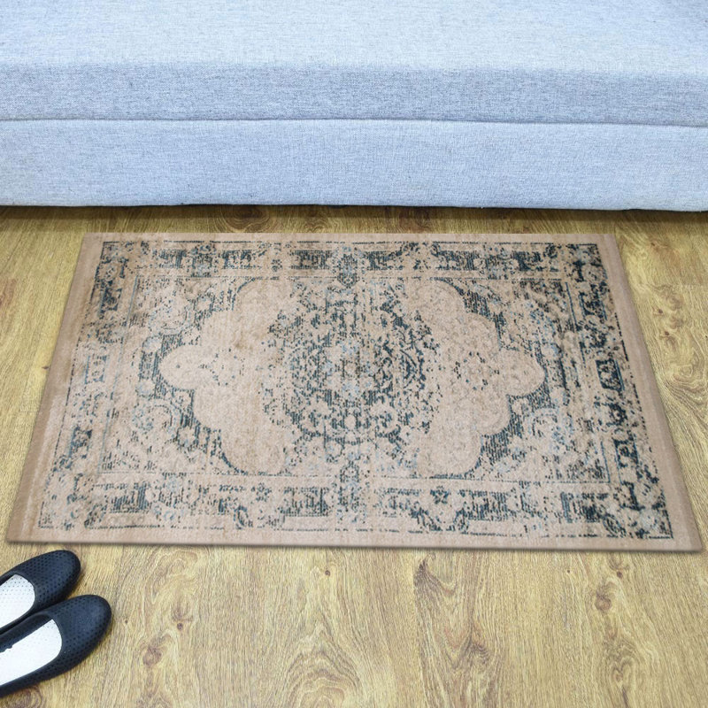 Tapis bleu / beige en polyester oriental tissé à la machine 2 pi x 3 pi 10 po, Rectangle 1 pi 8 po x 2 pi 10 po
